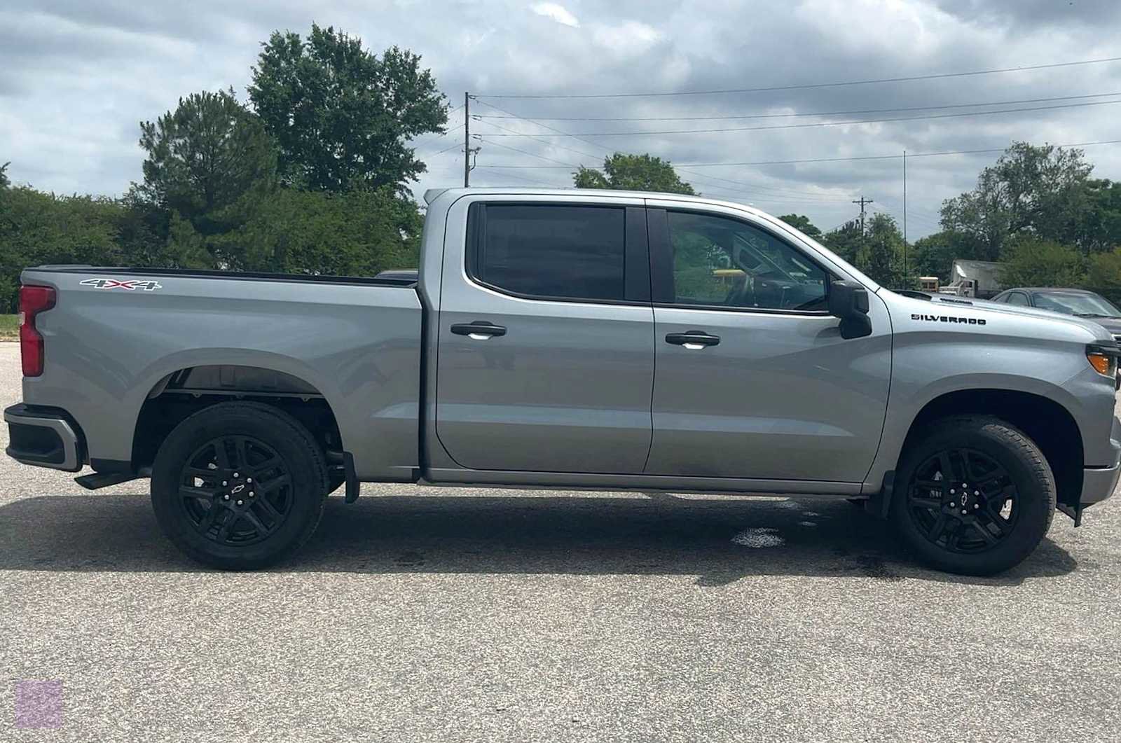 New 2026 Chevrolet Silverado 1500 Custom w/ Rally Edition AWD/4WD image 7
