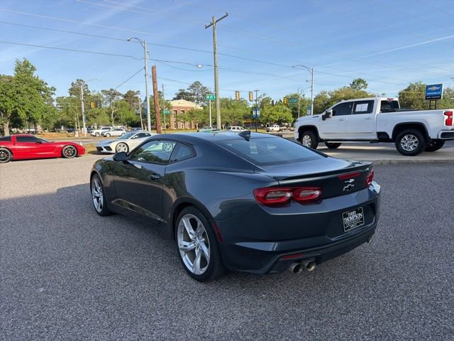 Used 2020 Chevrolet Camaro LT RWD image 7