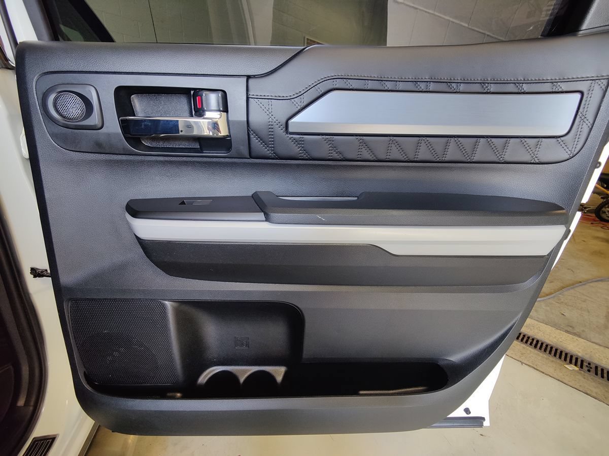 Used 2019 Toyota Tundra Platinum AWD/4WD image 17