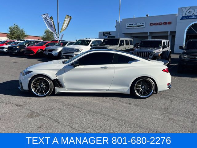 Used 2017 INFINITI Q60 3.0t w/ Premium Plus Package 3.0T AWD/4WD image 2