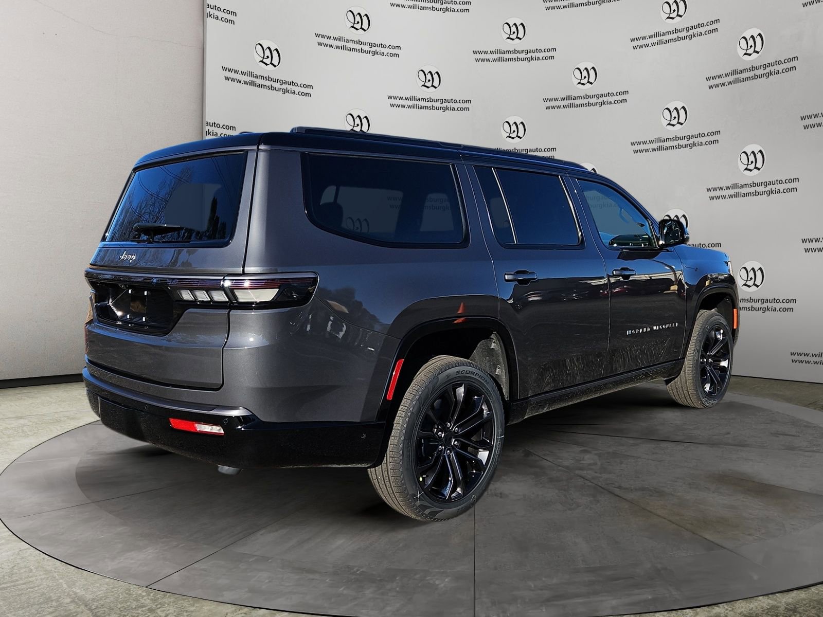 New 2026 Jeep Grand Wagoneer Summit image 5