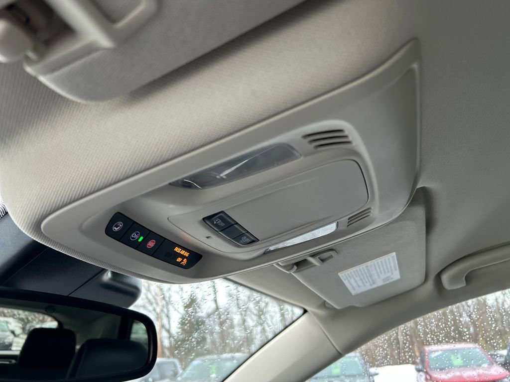 Used 2022 Buick Envision Preferred image 37