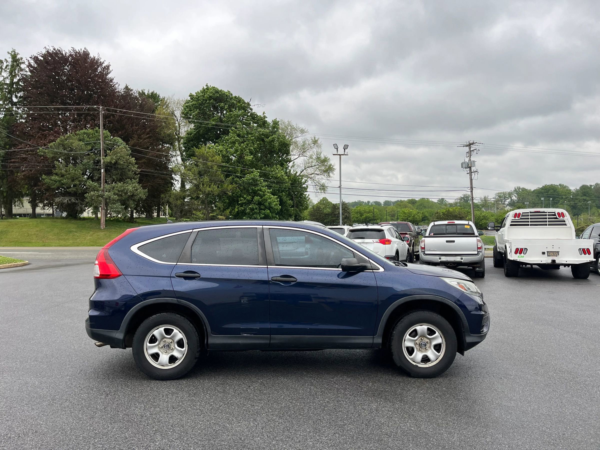 Used 2015 Honda CR-V LX image 28