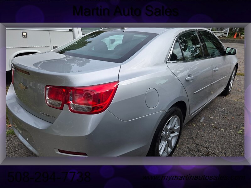 Used 2014 Chevrolet Malibu LT w/ Power Convenience Package FWD image 4