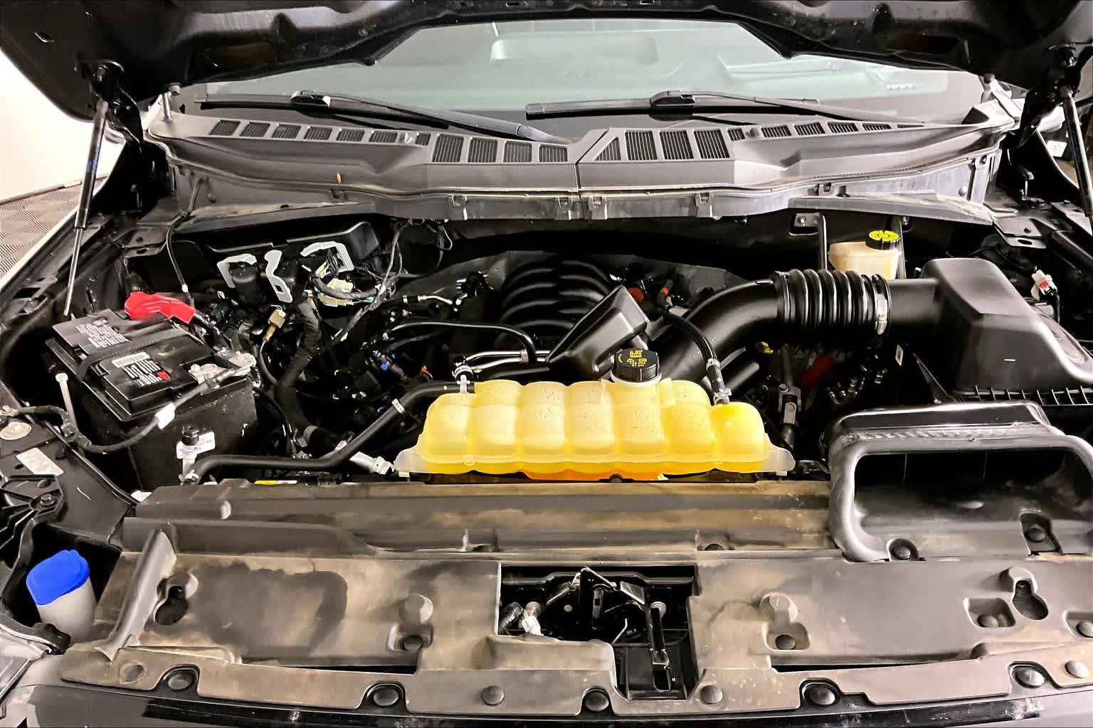 Used 2024 Ford F150 Lariat w/ Equipment Group 502A High AWD/4WD image 29