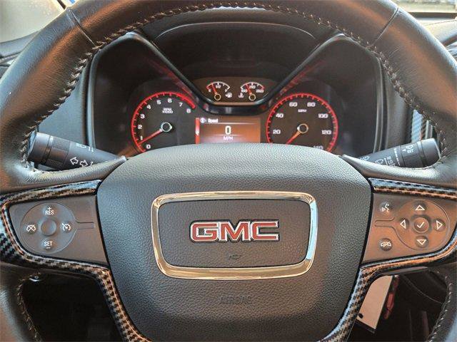 Used 2015 GMC Canyon SLE image 21