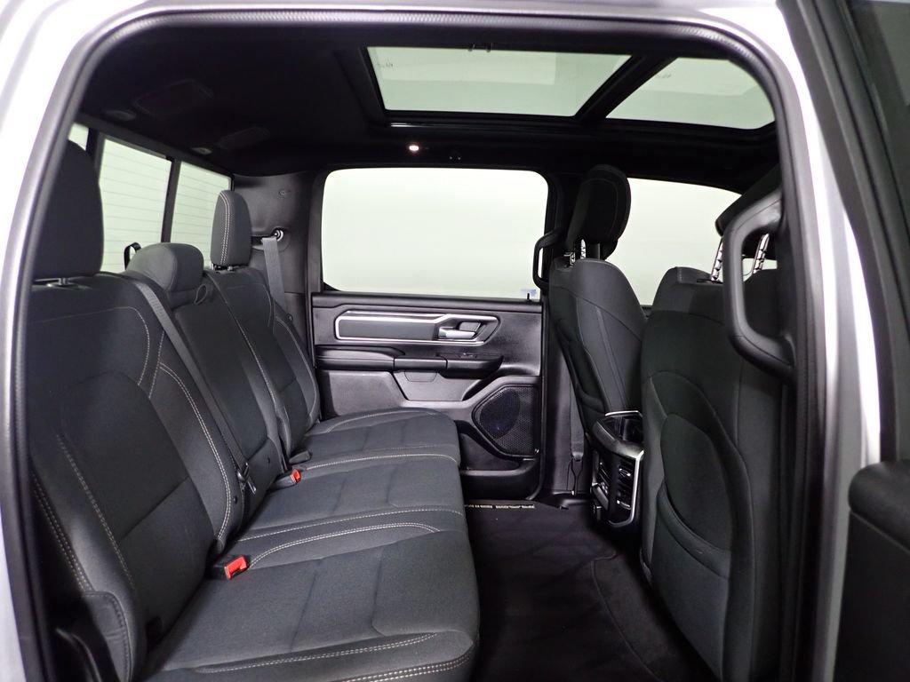 Used 2022 RAM 1500 Big Horn AWD/4WD image 31