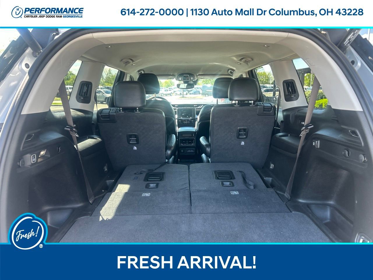 Used 2021 Jeep Grand Cherokee L Laredo w/ Luxury Tech Group I AWD/4WD image 14