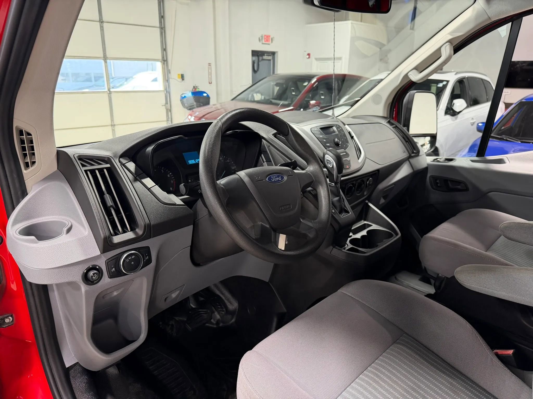 Used 2016 Ford Transit 150 130 Low Roof RWD image 12