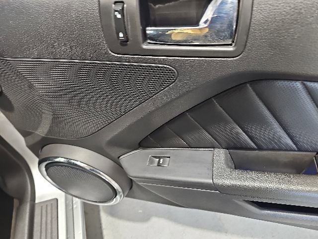 Used 2014 Ford Mustang Premium RWD image 13