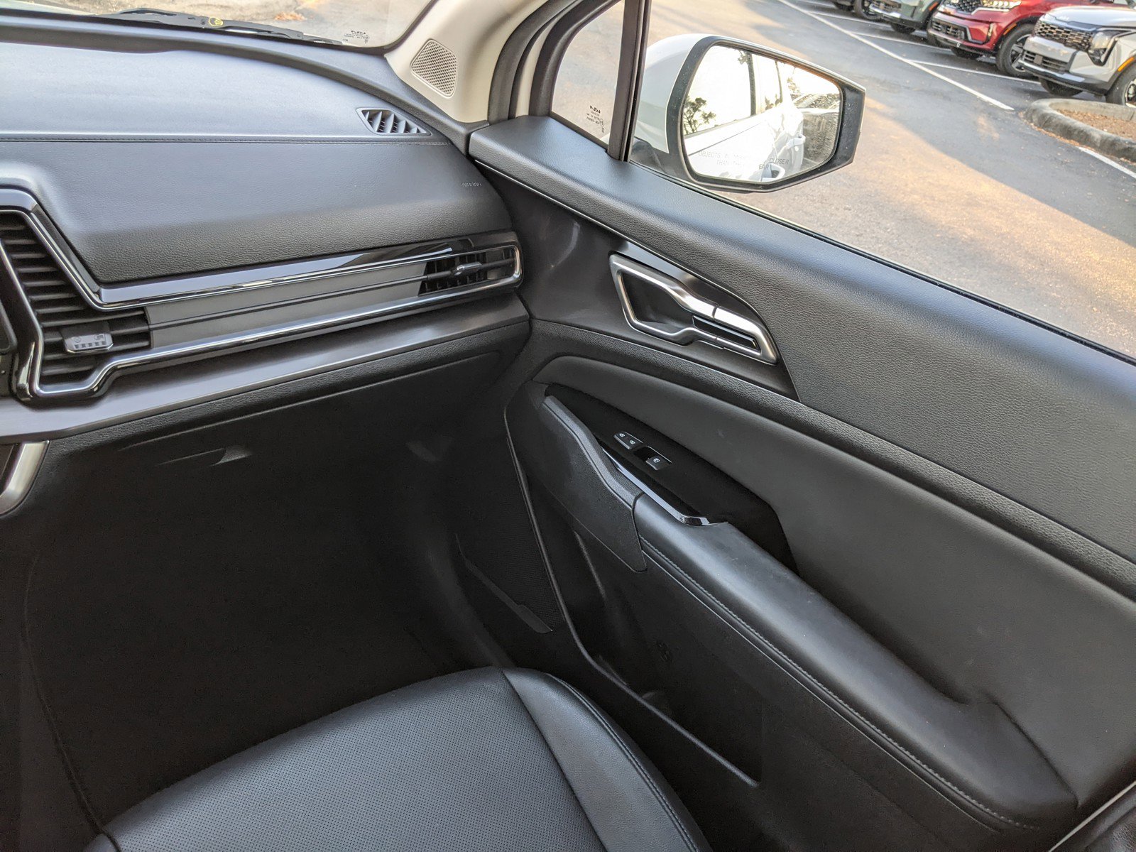 Certified 2023 Kia Sportage EX image 14