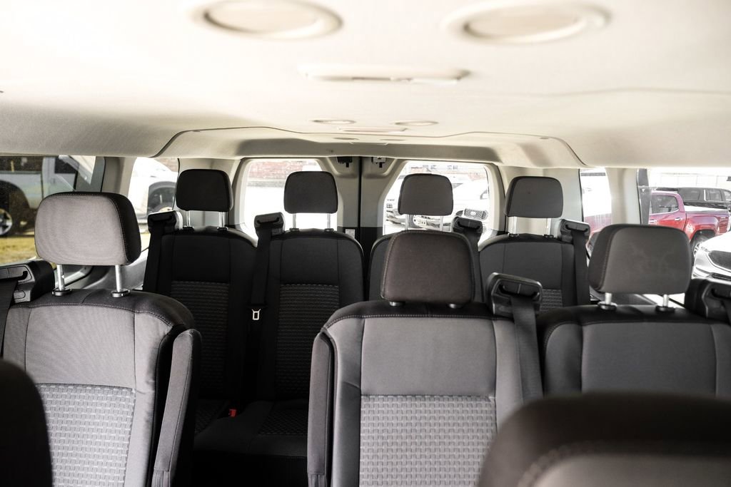 Used 2023 Ford Transit 350 XLT image 36