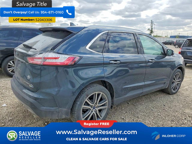 Used 2019 Ford Edge Titanium w/ Cold Weather Package AWD/4WD image 4