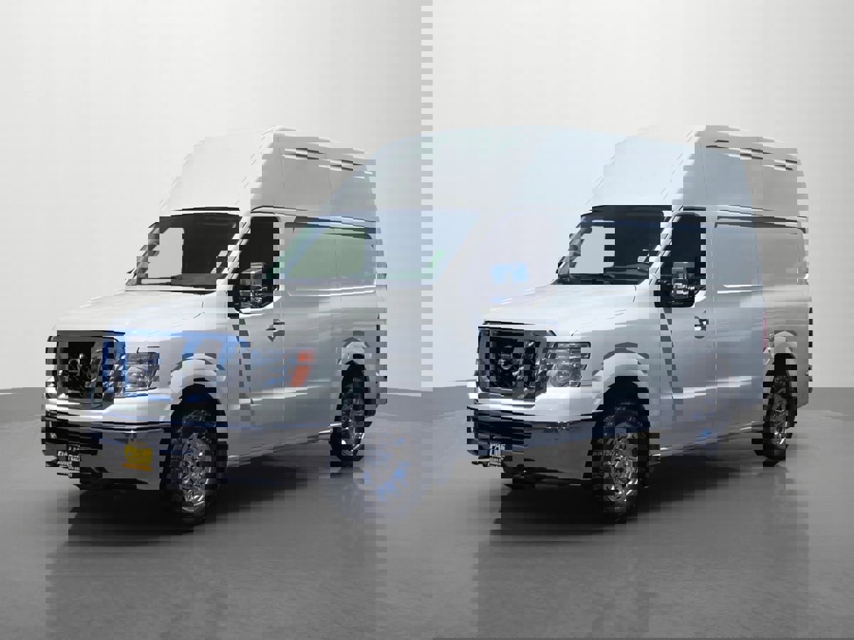 Used 2018 Nissan NV 3500 SL w/ Navigation Package image 8