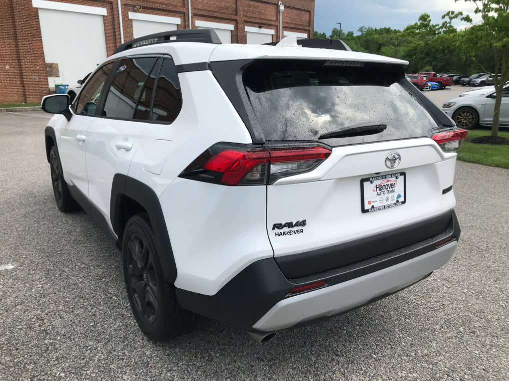 Used 2024 Toyota RAV4 Adventure AWD/4WD image 5