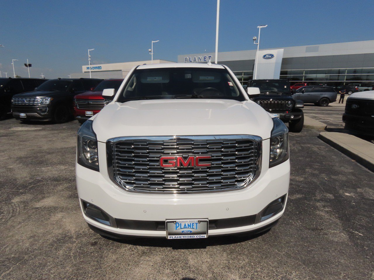 Used 2019 GMC Yukon Denali w/ Denali Ultimate Package AWD/4WD image 5