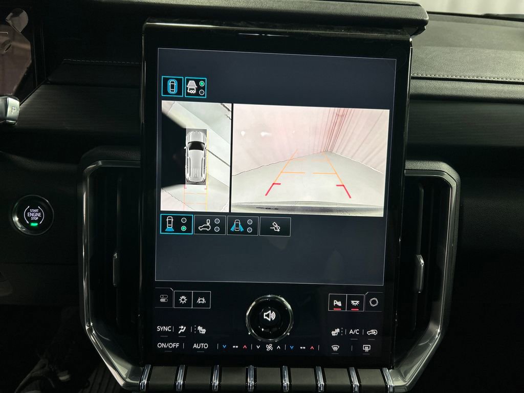 New 2026 GMC Acadia Elevation image 16