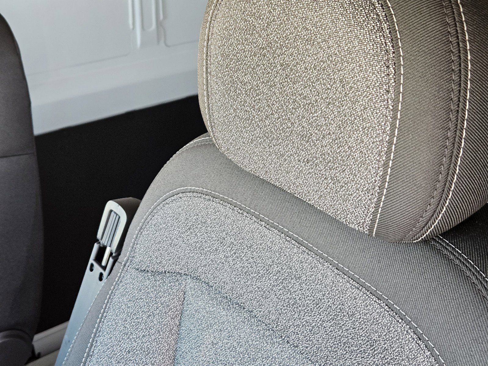 New 2025 RAM ProMaster 2500 w/ Safety Group FWD image 20