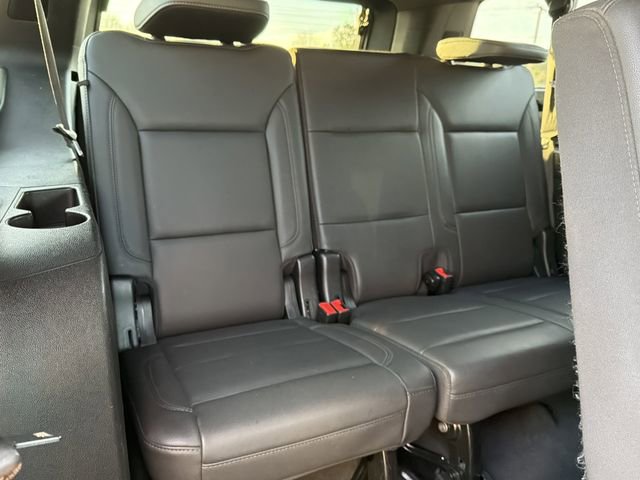 Used 2022 Chevrolet Suburban Z71 image 18