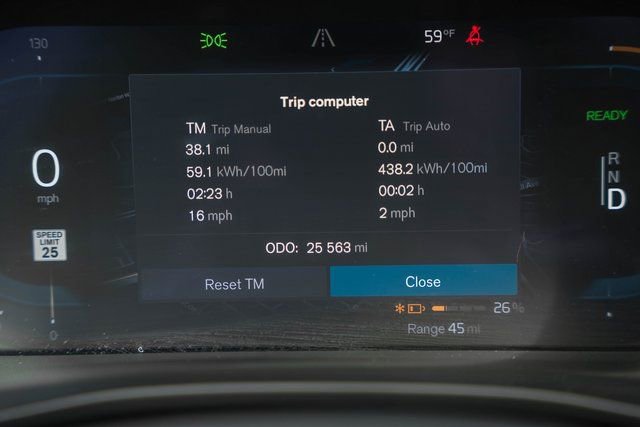 Used 2022 Volvo C40 P8 Recharge Ultimate image 42