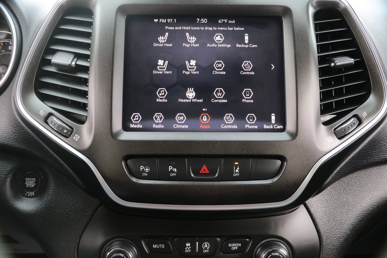 Used 2019 Jeep Cherokee Trailhawk AWD/4WD image 19