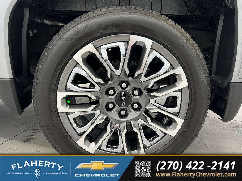 Used 2024 GMC Sierra 1500 Denali Ultimate AWD/4WD image 19