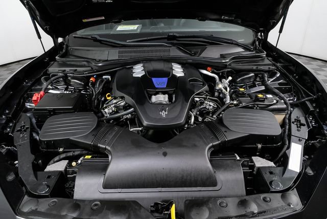 Used 2023 Maserati Ghibli Modena RWD image 36