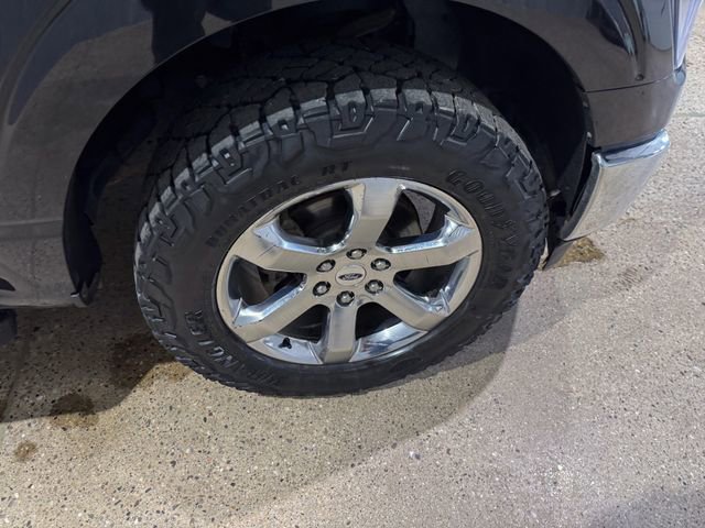 Used 2023 Ford F150 Lariat AWD/4WD image 29