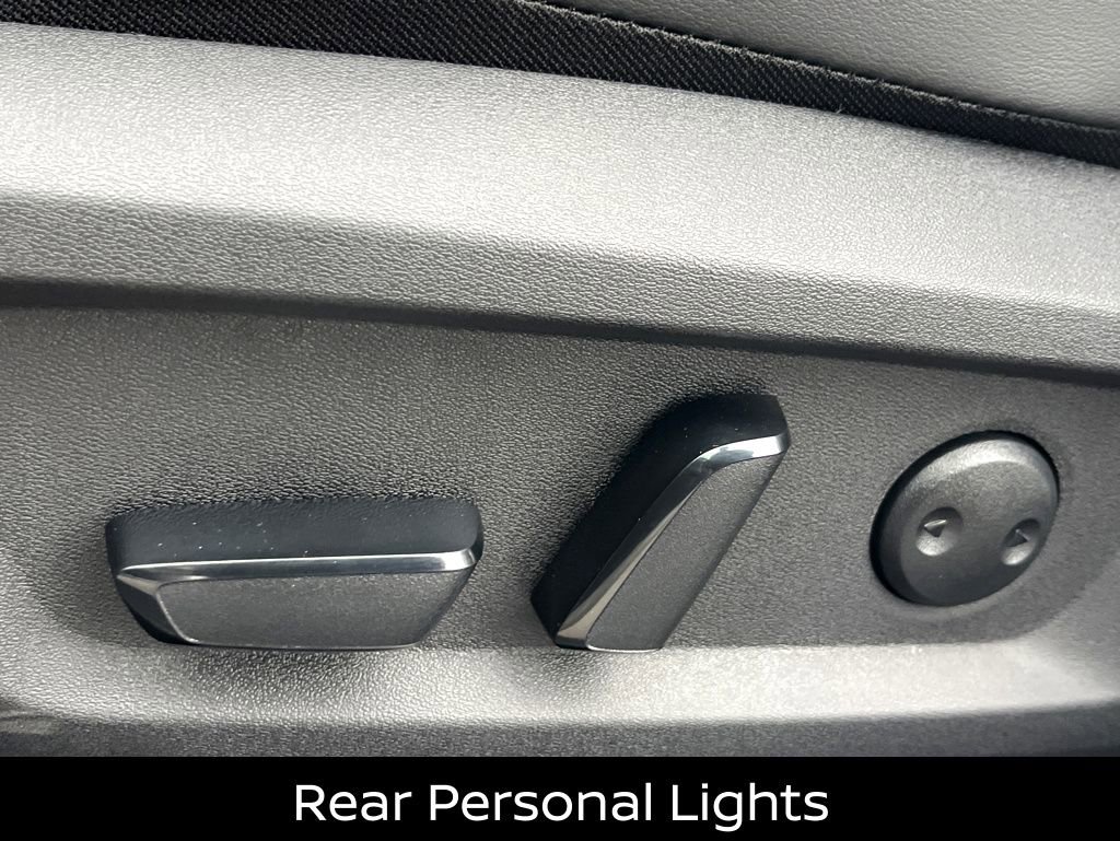 Certified 2025 Nissan Rogue SV w/ SV Premium Package FWD image 18