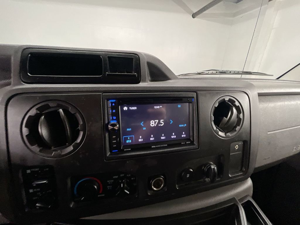 Used 2012 Ford E-350 and Econoline 350 XL w/ PWR Windows & Locks Group image 13