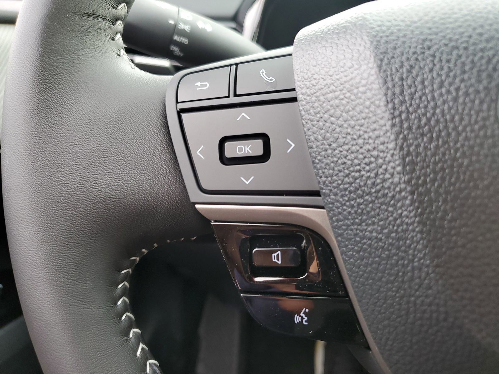 New 2026 Toyota Camry SE image 21