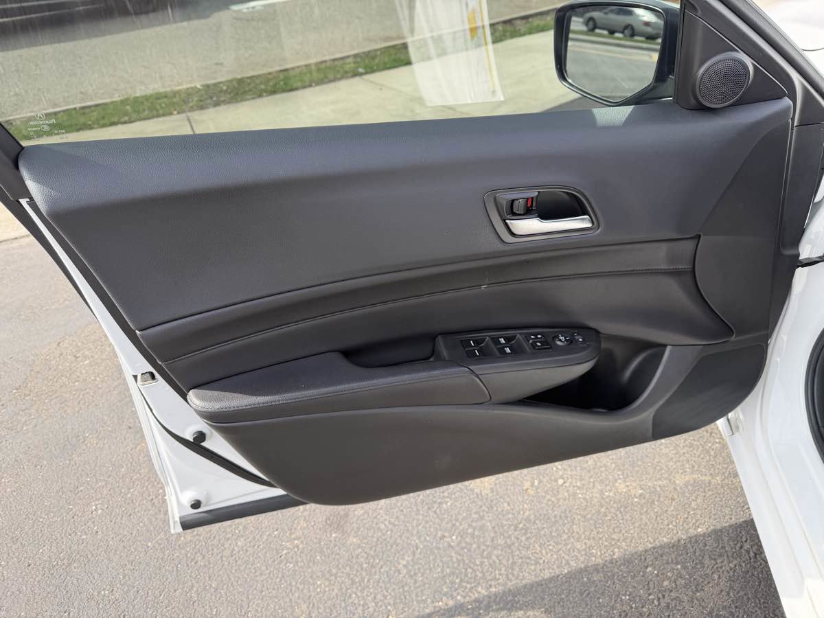 Used 2022 Acura ILX image 11