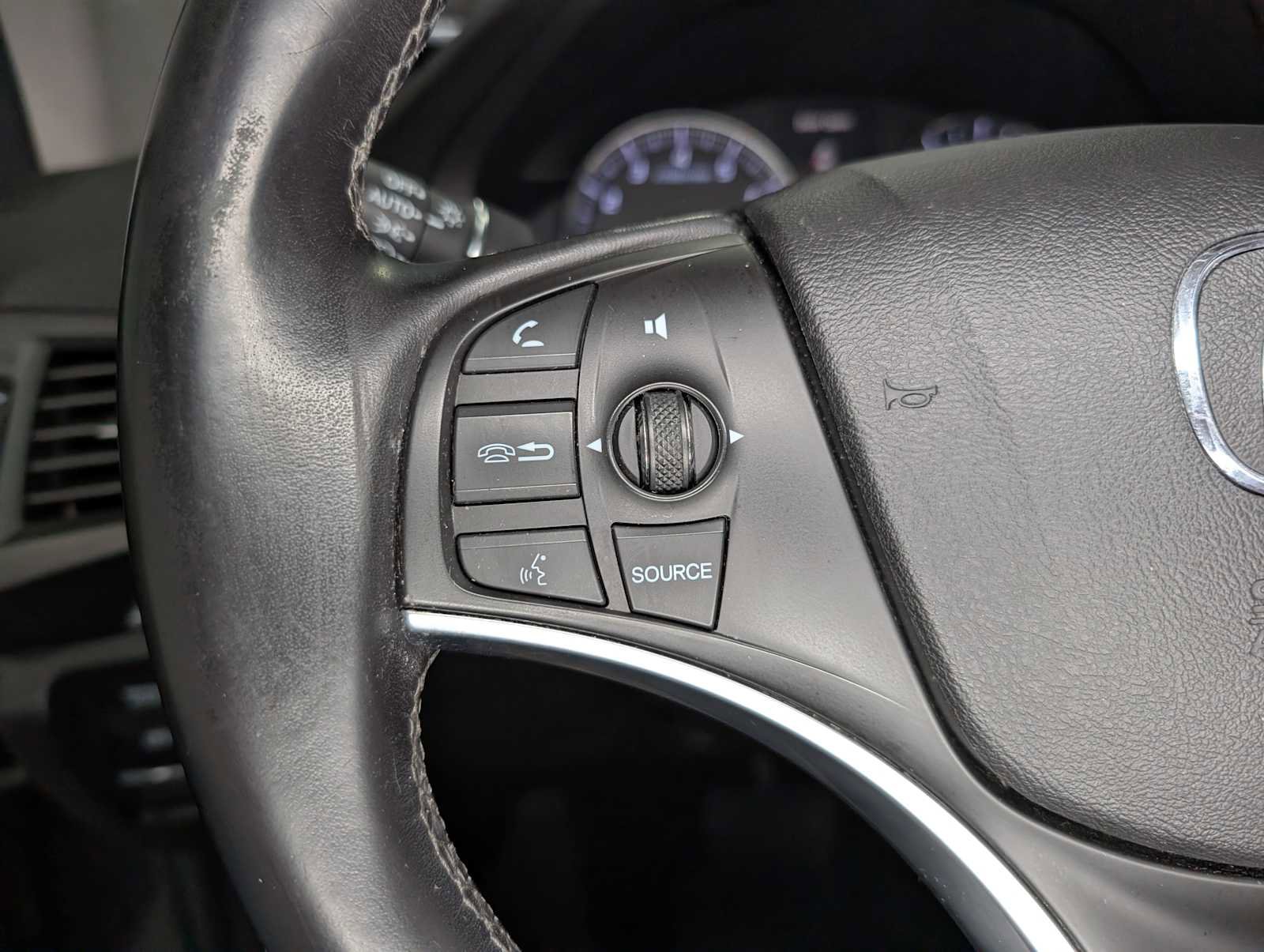 Used 2020 Acura MDX SH-AWD w/ Technology Package image 36