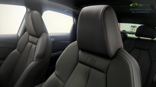 Used 2025 Audi Q4 e-tron Premium Plus w/ Premium Plus AWD/4WD image 53