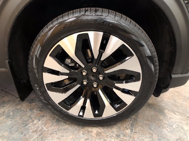 New 2027 Ford Explorer Platinum w/ LUX Leather Package AWD/4WD image 9