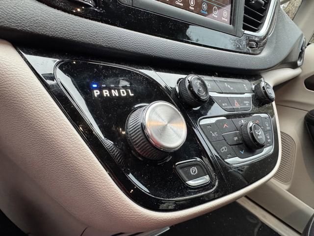 Used 2019 Chrysler Pacifica Touring-L image 23