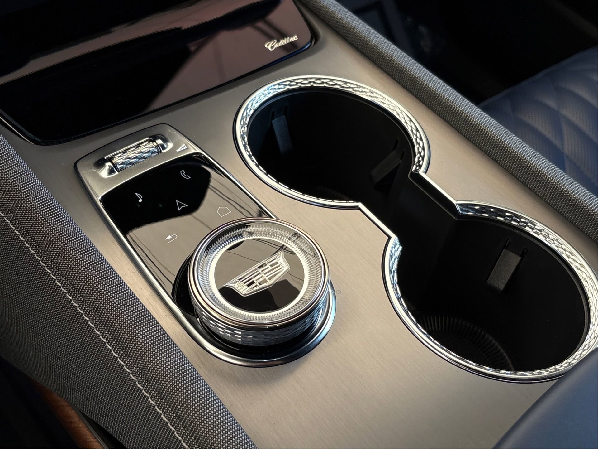 New 2026 Cadillac Vistiq Premium Luxury image 21