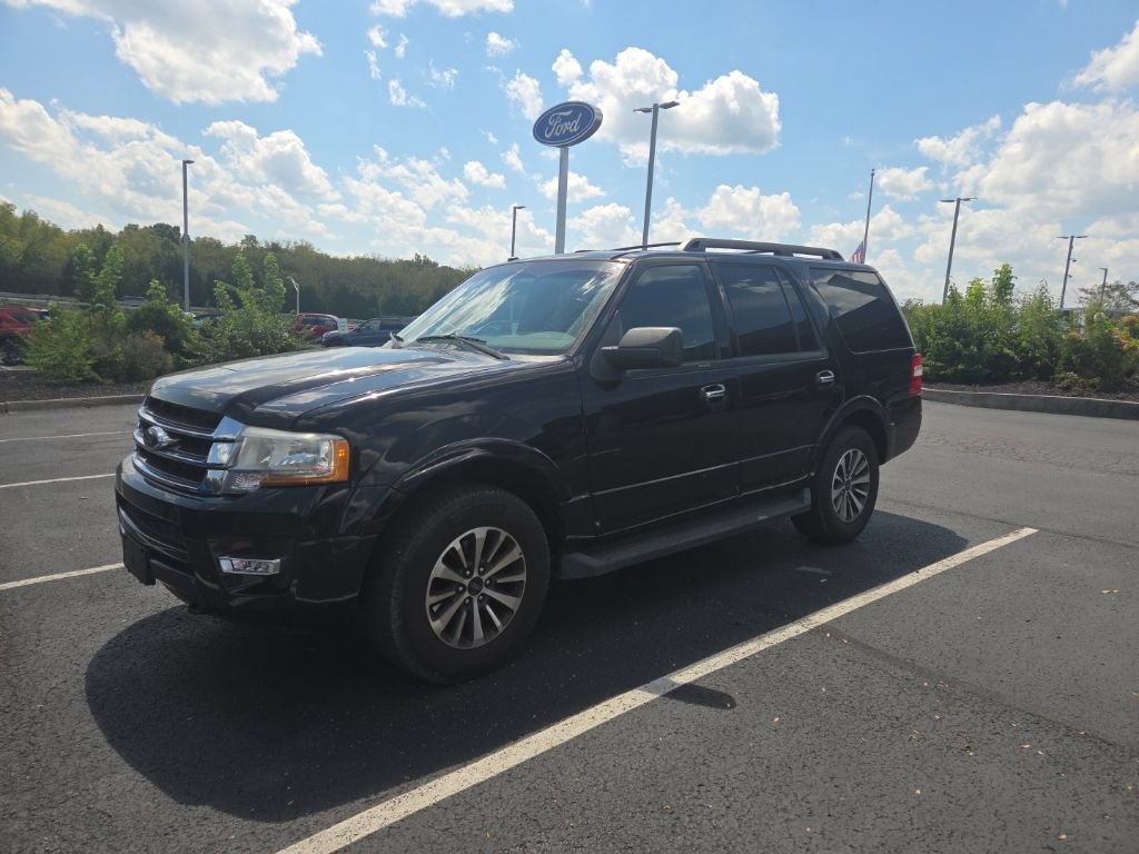 Used 2016 Ford Expedition XLT AWD/4WD image 3