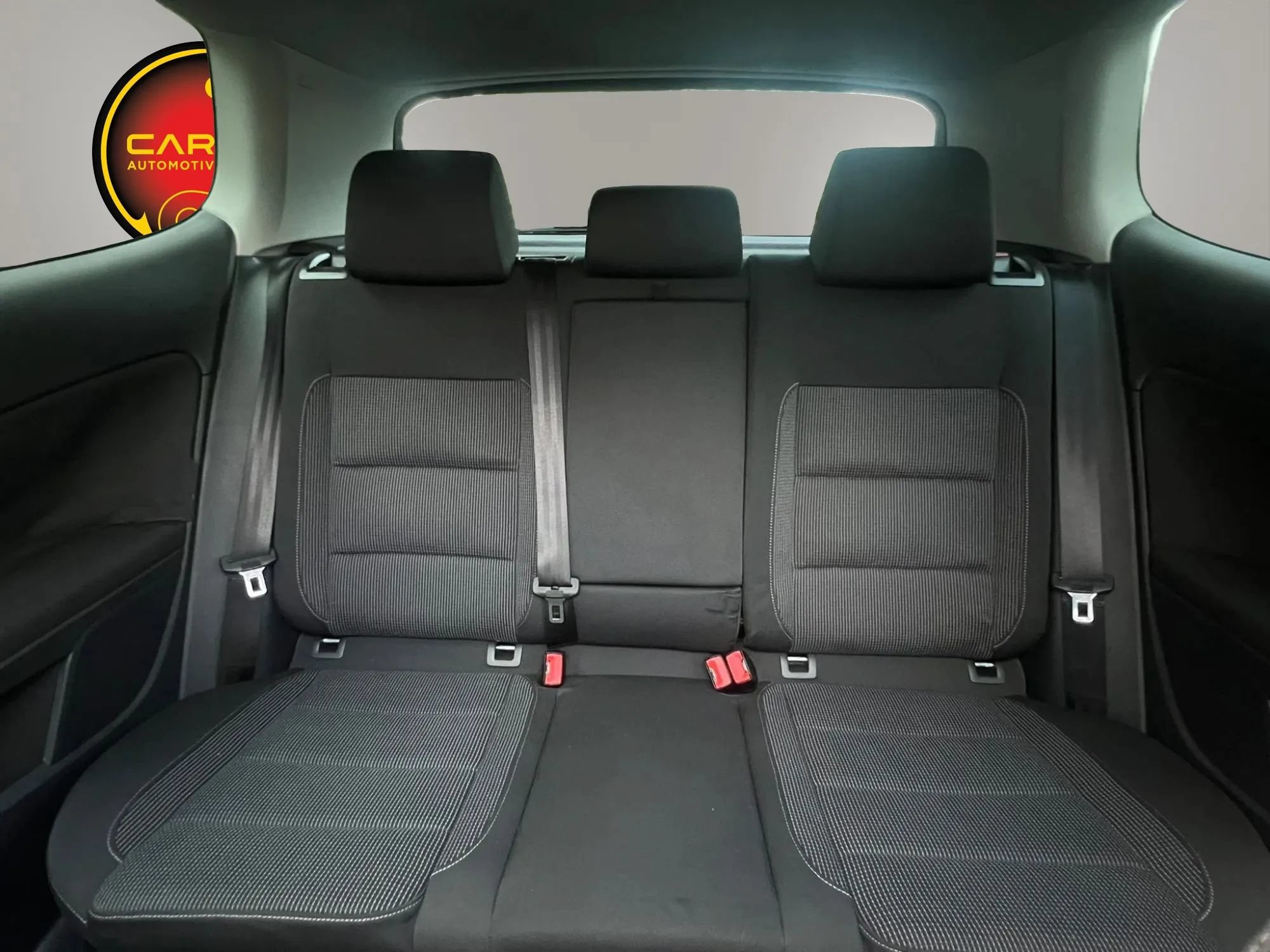 Used 2012 Volkswagen Golf TDI FWD image 18