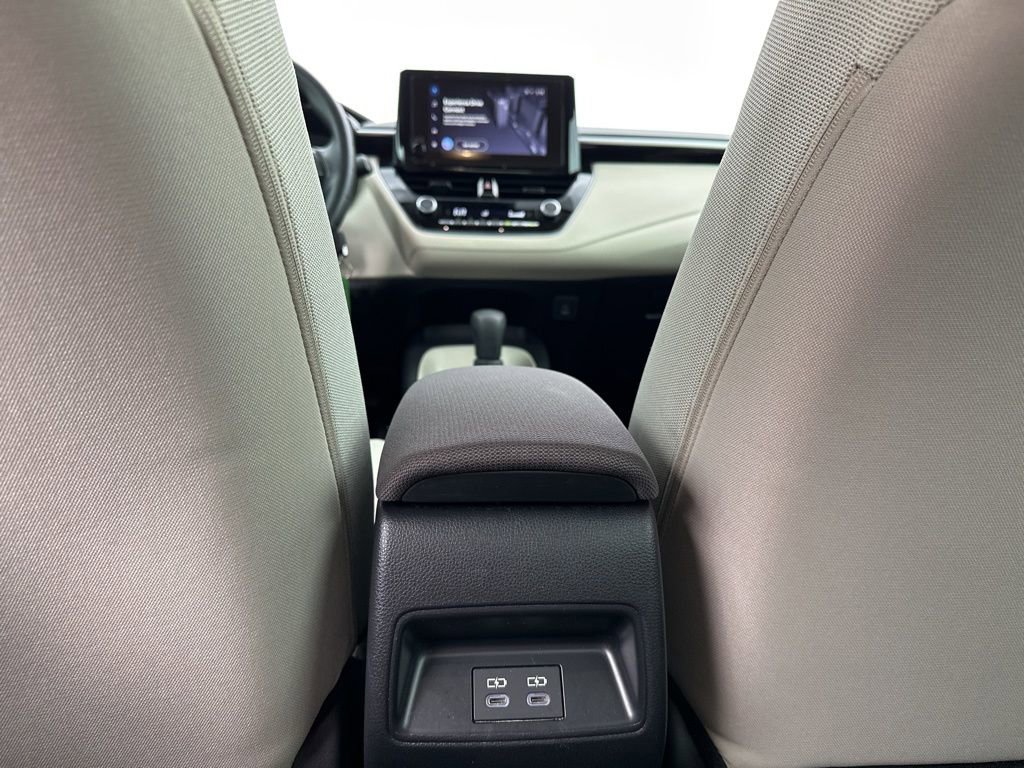 Certified 2025 Toyota Corolla LE image 27
