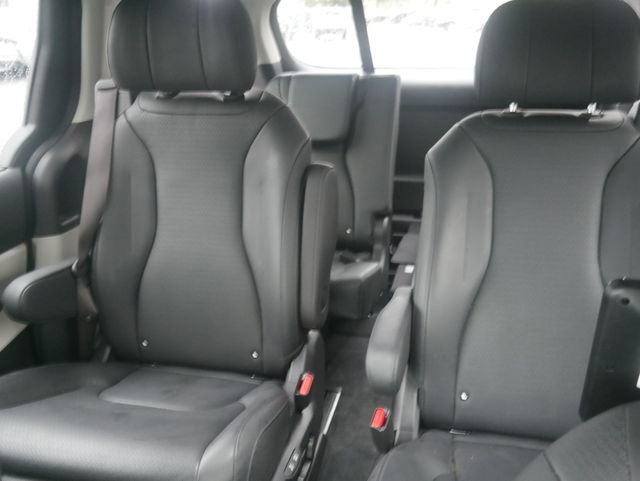 Used 2024 Kia Carnival SX Prestige image 43