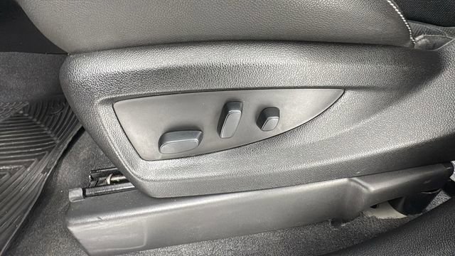 Used 2019 Chevrolet Suburban Premier image 11