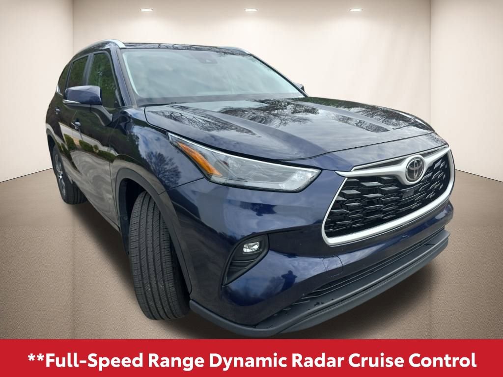 Used 2024 Toyota Highlander XLE image 10