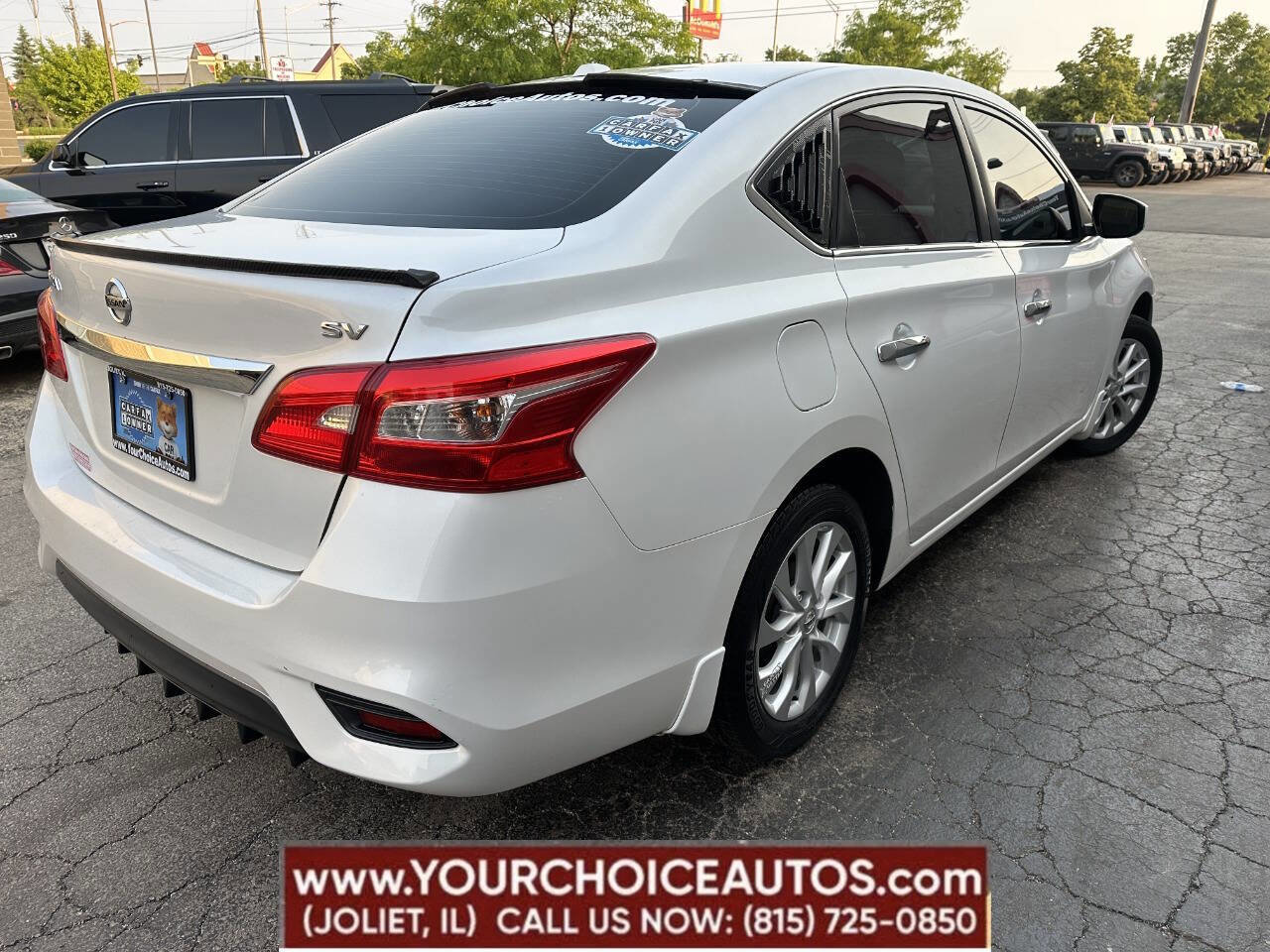 Used 2017 Nissan Sentra SV w/ Style Package image 8