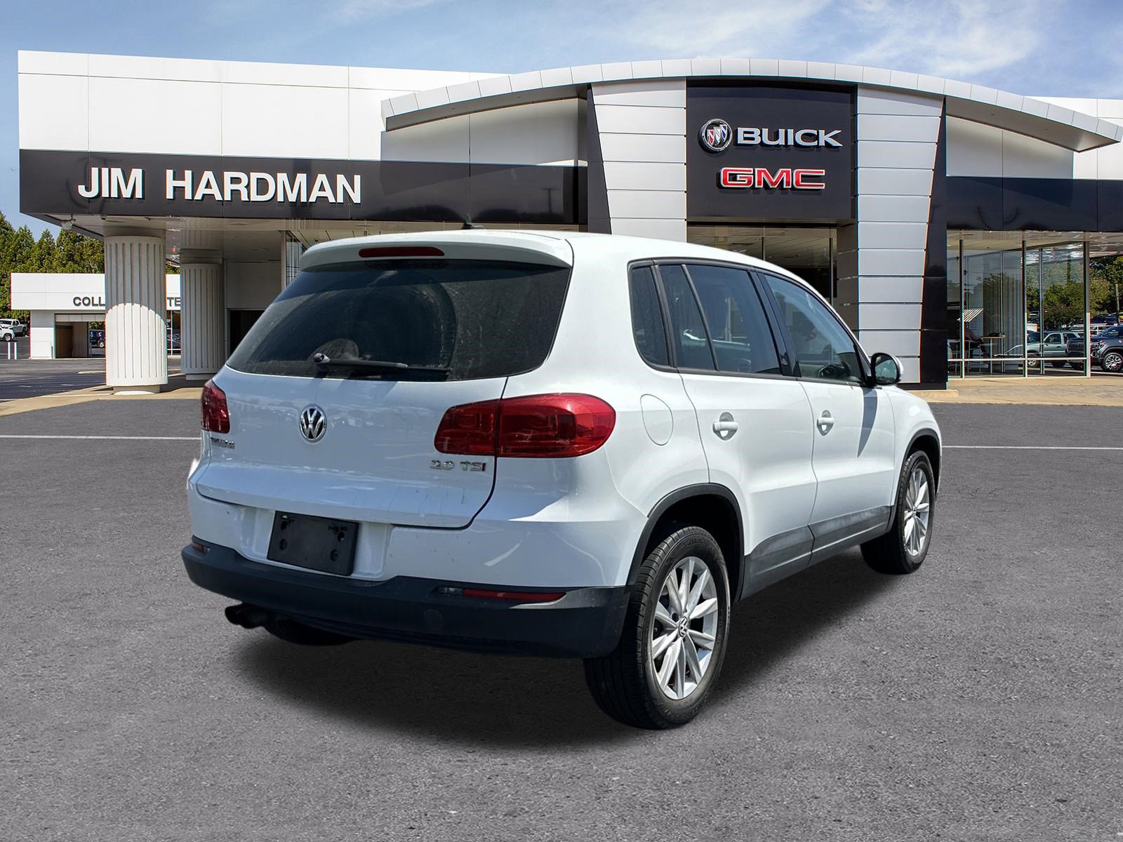 Used 2014 Volkswagen Tiguan S image 7