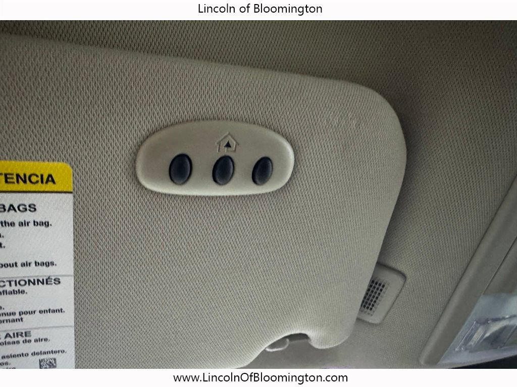 Used 2015 Lincoln MKX AWD w/ Equipment Group 101A image 33