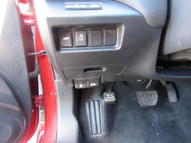 Used 2017 Nissan Altima 2.5 SV FWD image 12