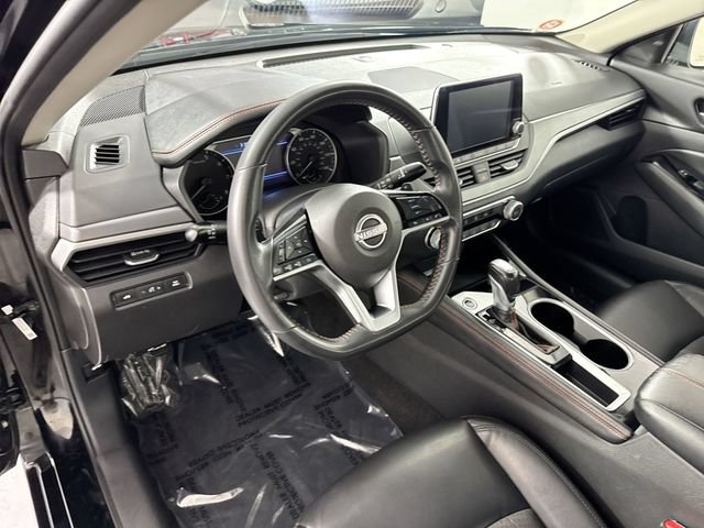 Used 2024 Nissan Altima 2.5 SR FWD image 22