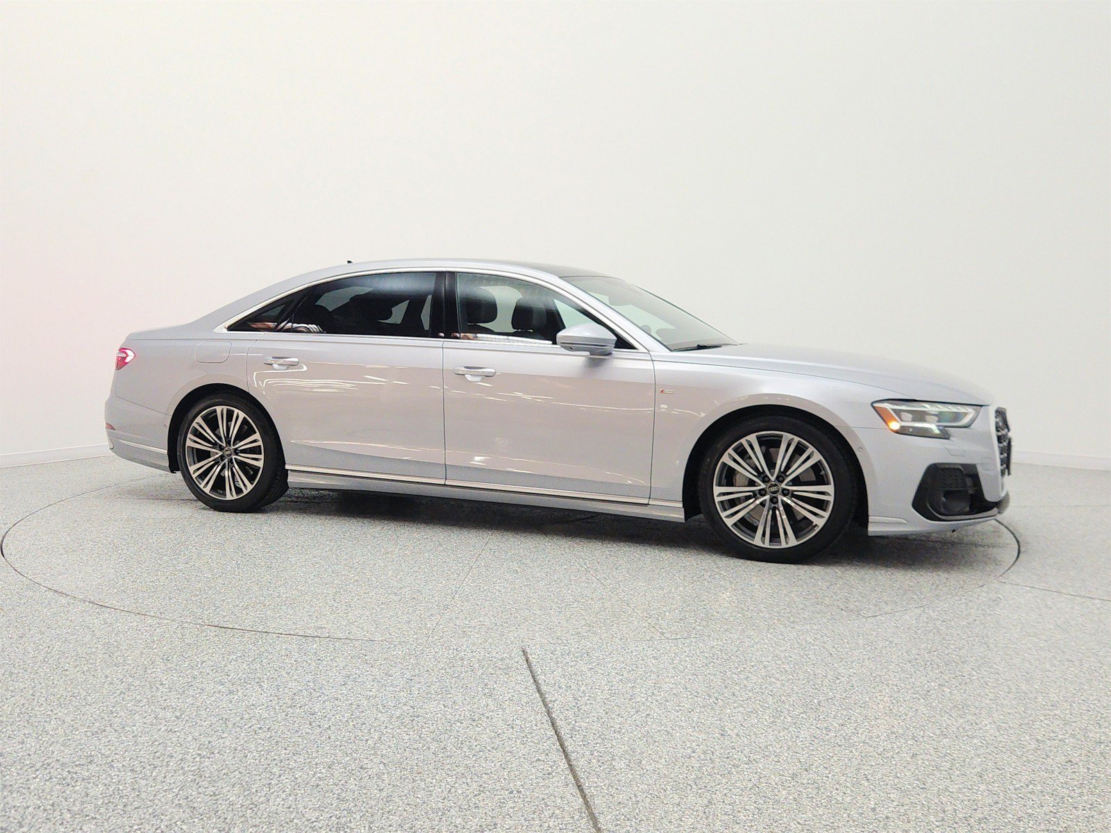 Used 2023 Audi A8 L 3.0T w/ Comfort Plus Package AWD/4WD image 4