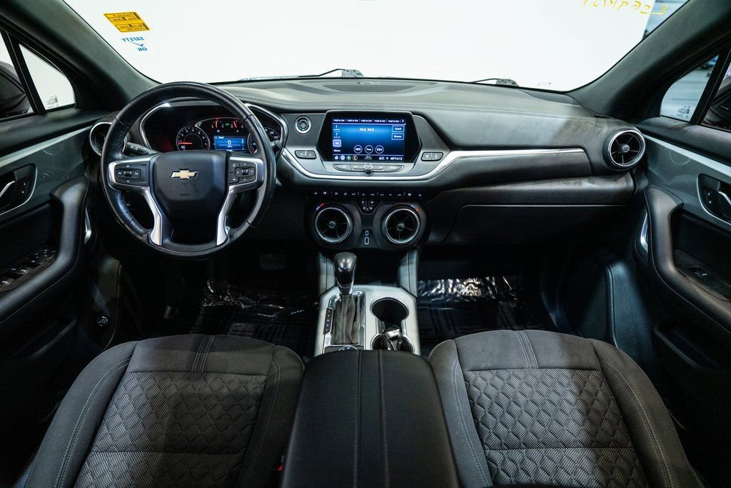 Used 2020 Chevrolet Blazer LT image 14
